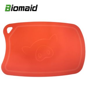 バイオメイド Biomaid TPUカッティングボード★キズが付きにくい新素材まな板★ レッド(ブタ)【動画】